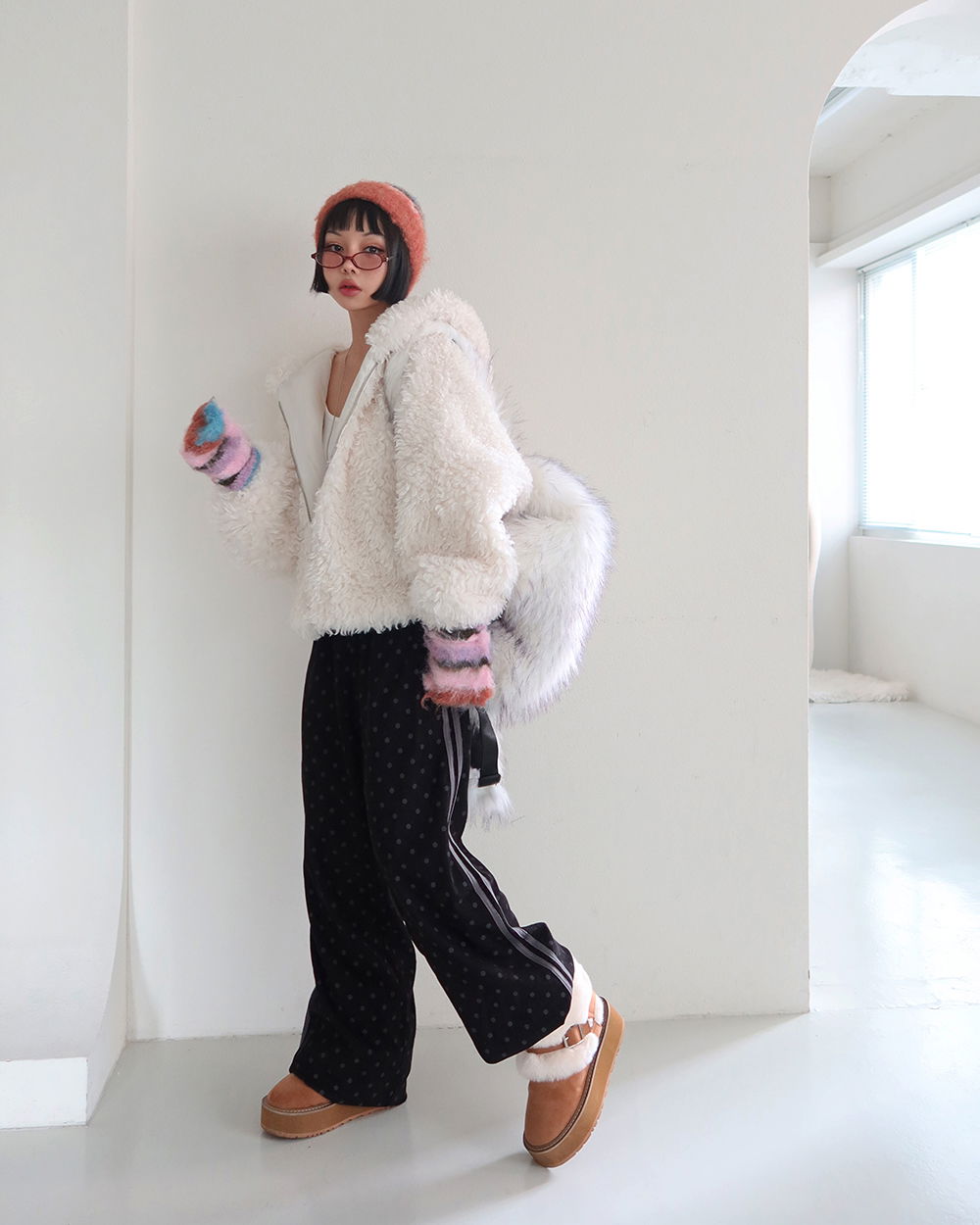 악세사리 모델 착용 이미지-S1L100