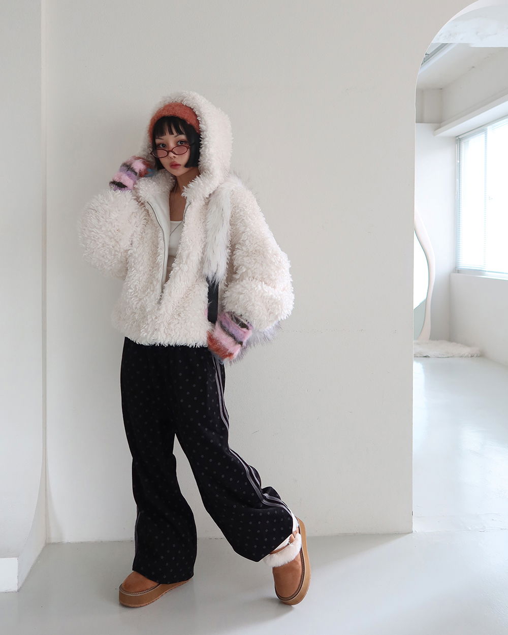 악세사리 모델 착용 이미지-S1L110