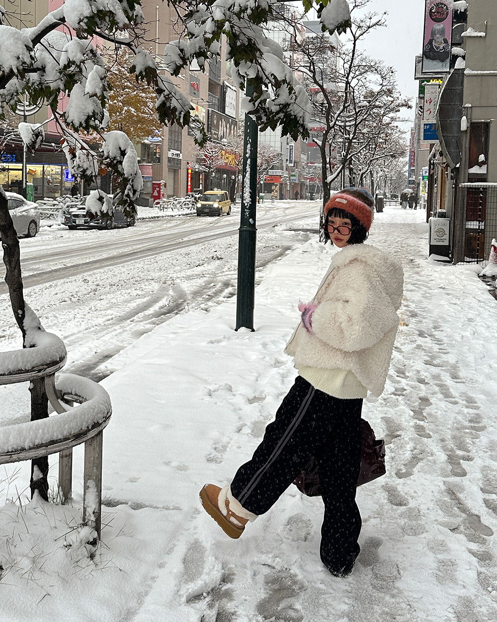 악세사리 모델 착용 이미지-S1L106