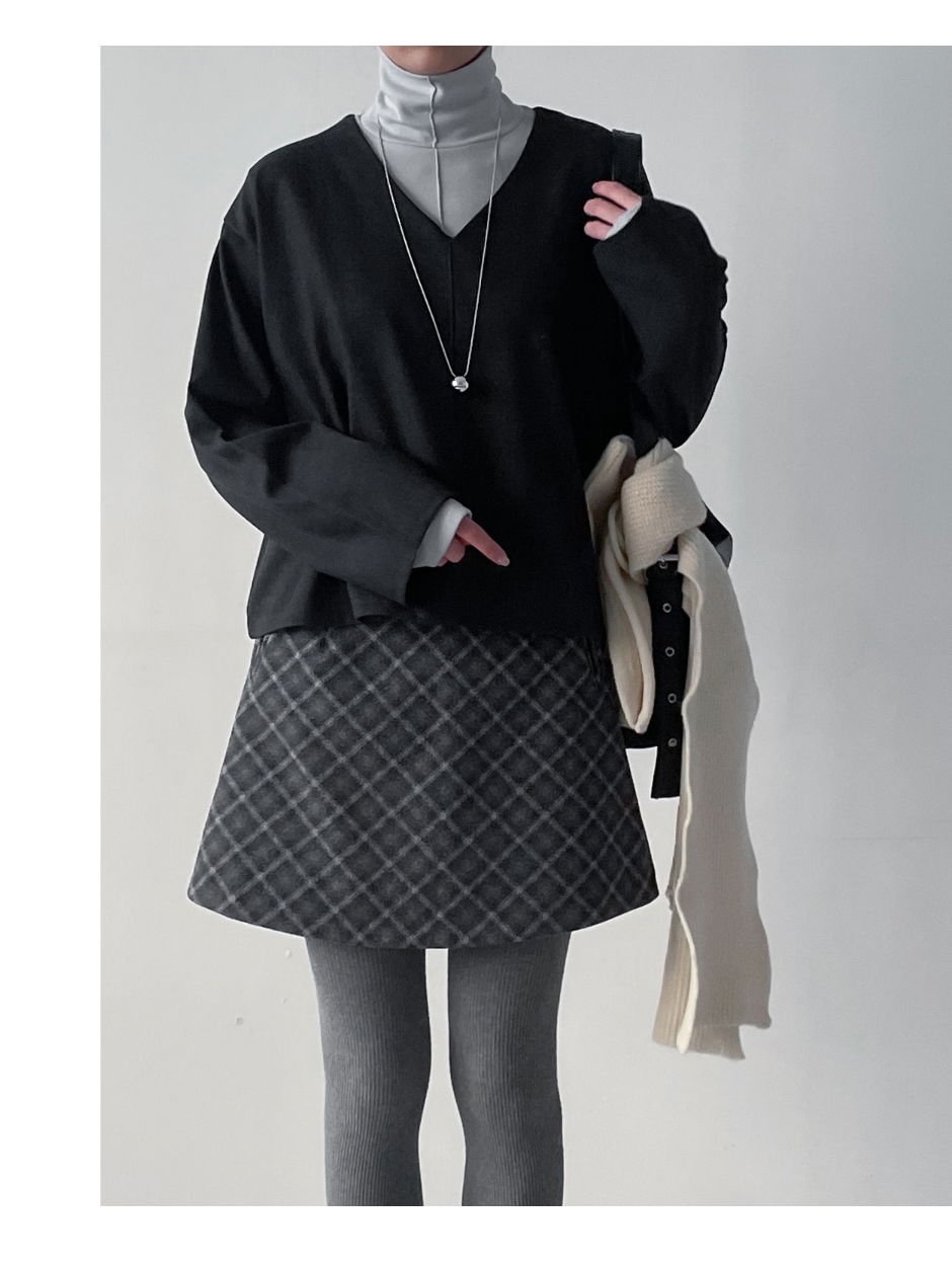 긴팔 티셔츠 모델 착용 이미지-S6L18