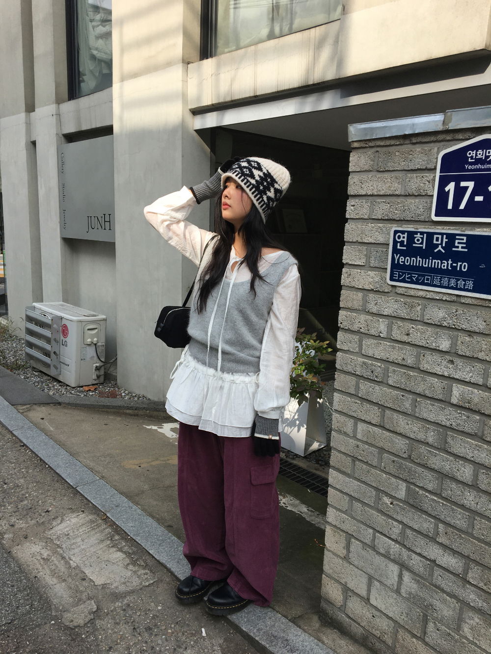 바지 모델 착용 이미지-S1L16