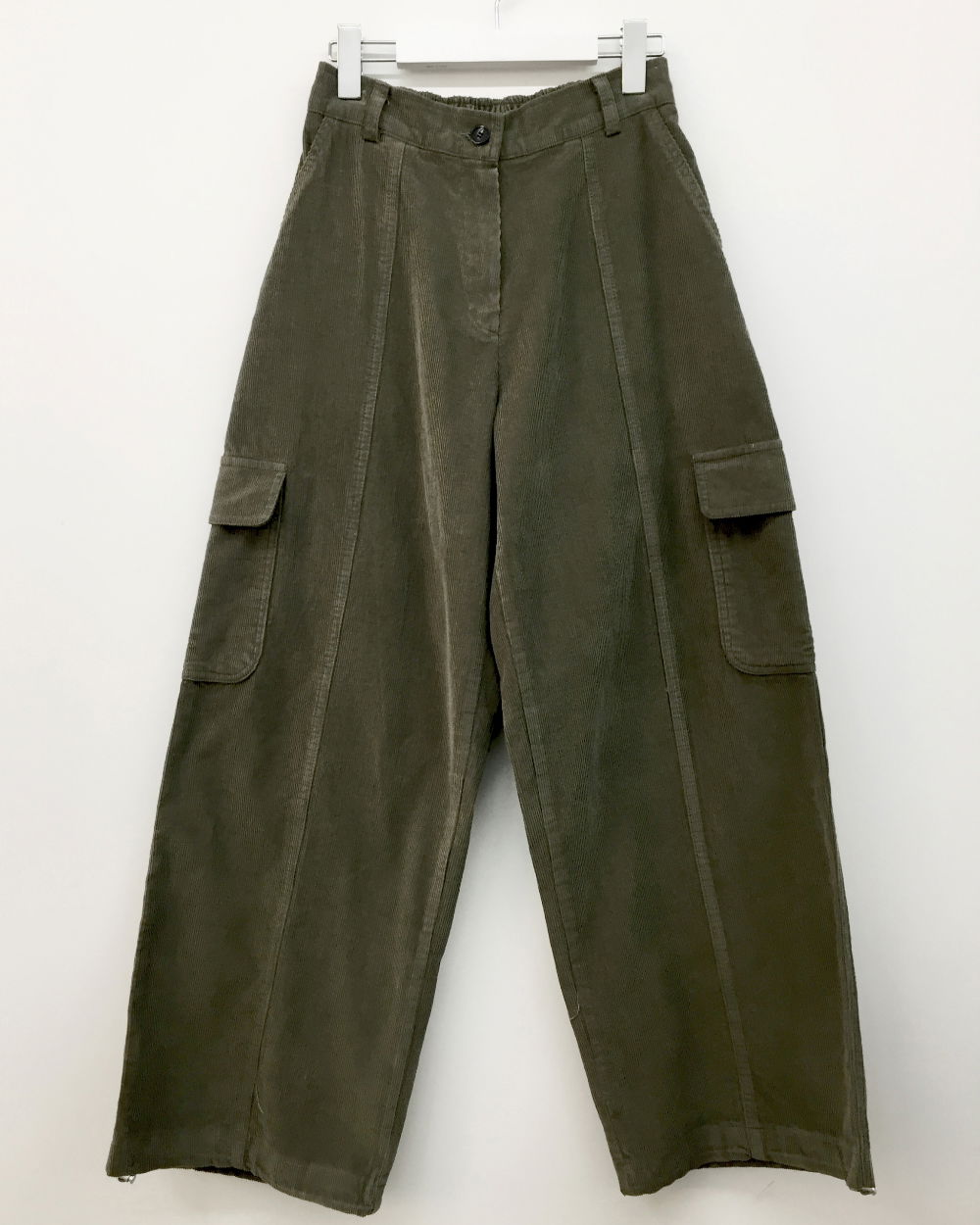 바지 카키 색상 이미지-S2L7