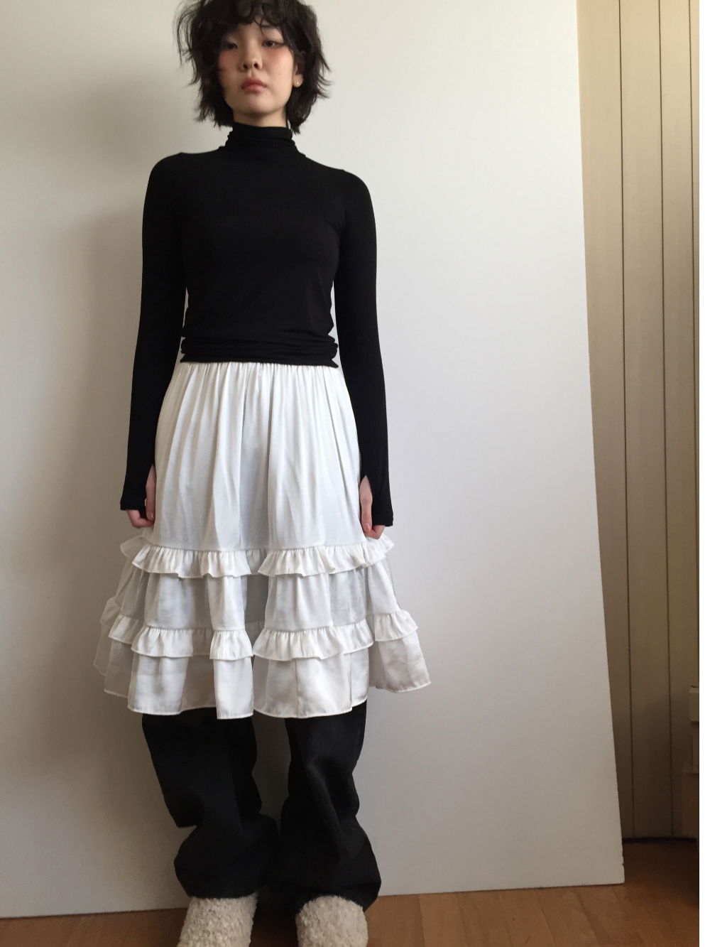 드레스 모델 착용 이미지-S2L67