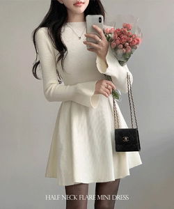 チェリー半ネックフレアミニワンピース