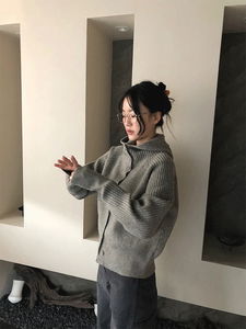 hooda golji cardigan