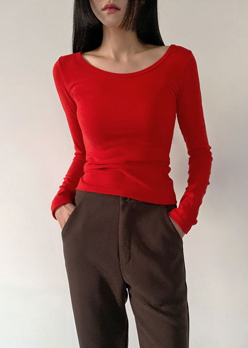 Woolen U-neck slim tee