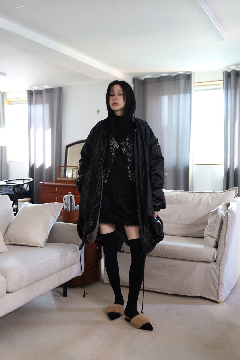 코트 모델 착용 이미지-S1L11