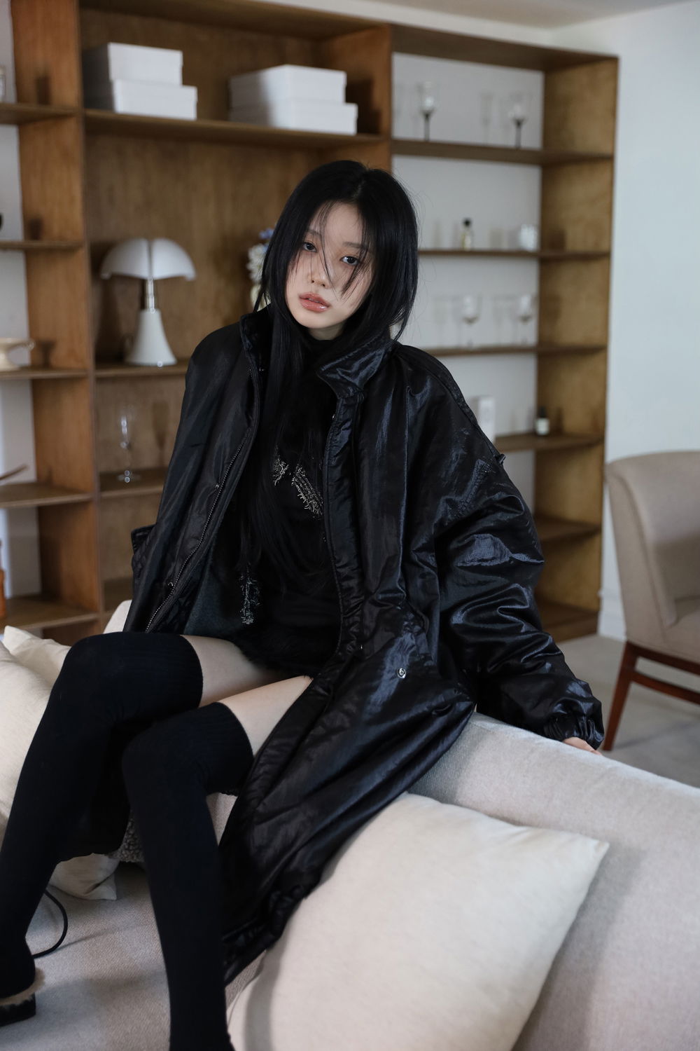 코트 모델 착용 이미지-S1L33