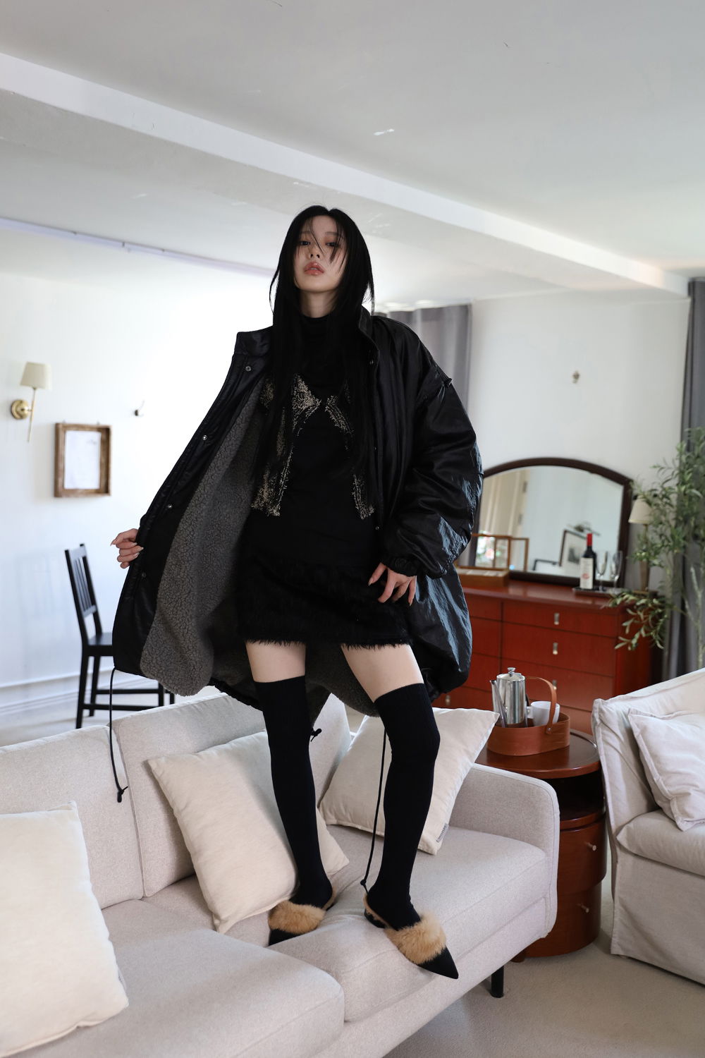 코트 모델 착용 이미지-S1L35