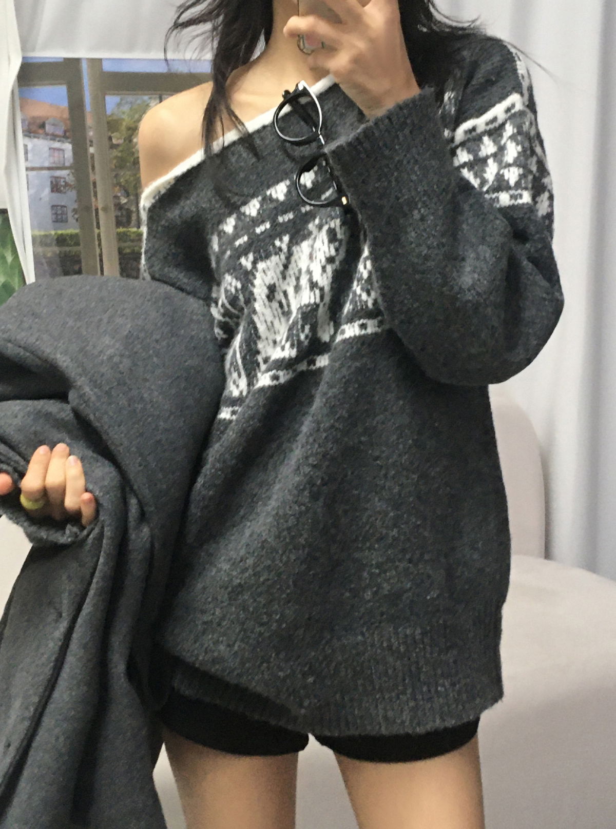 jacket model image-S1L12