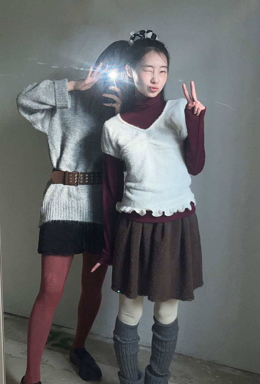 반팔 티셔츠 모델 착용 이미지-S1L30