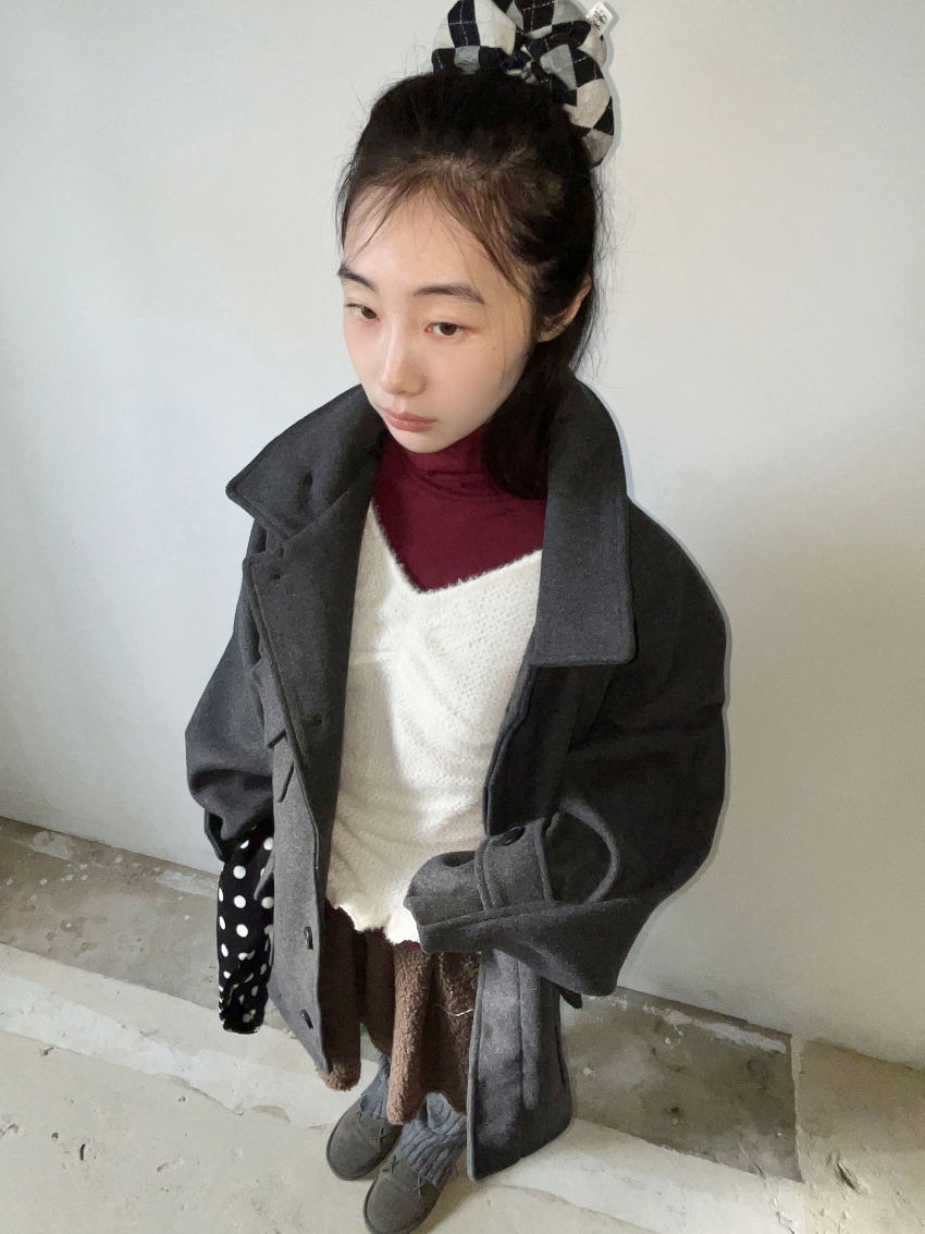 반팔 티셔츠 모델 착용 이미지-S1L28