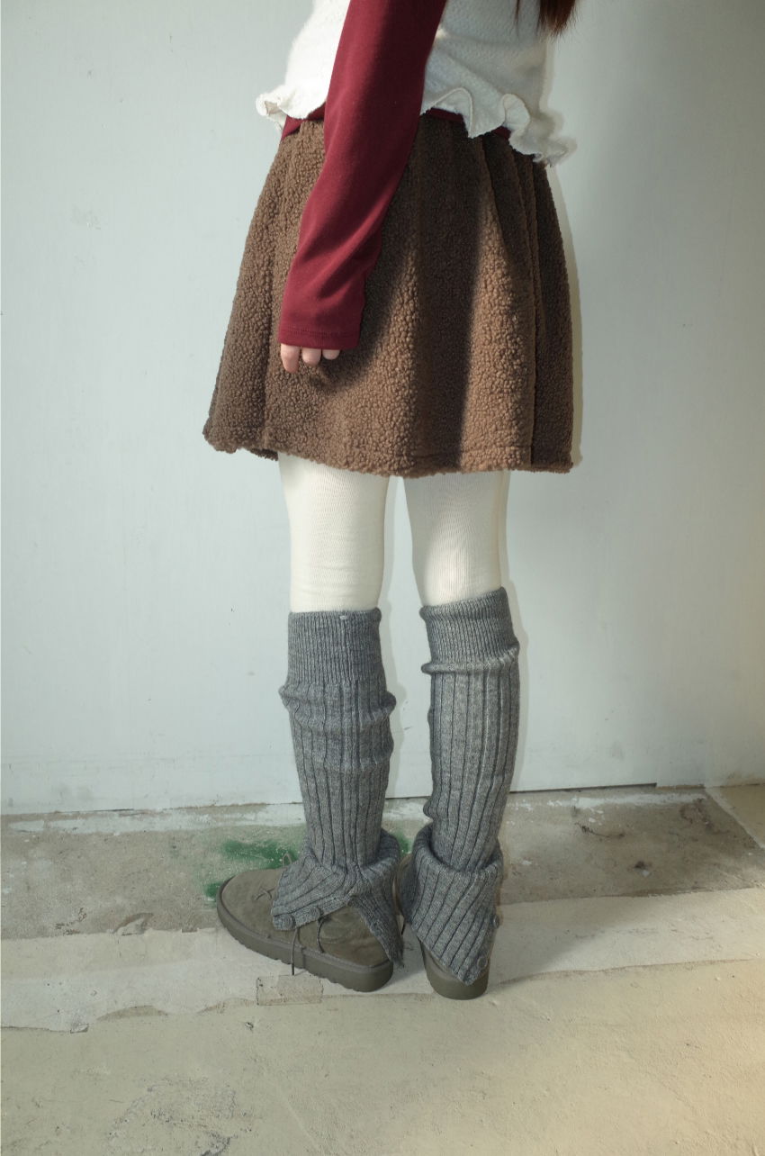 반팔 티셔츠 모델 착용 이미지-S1L5