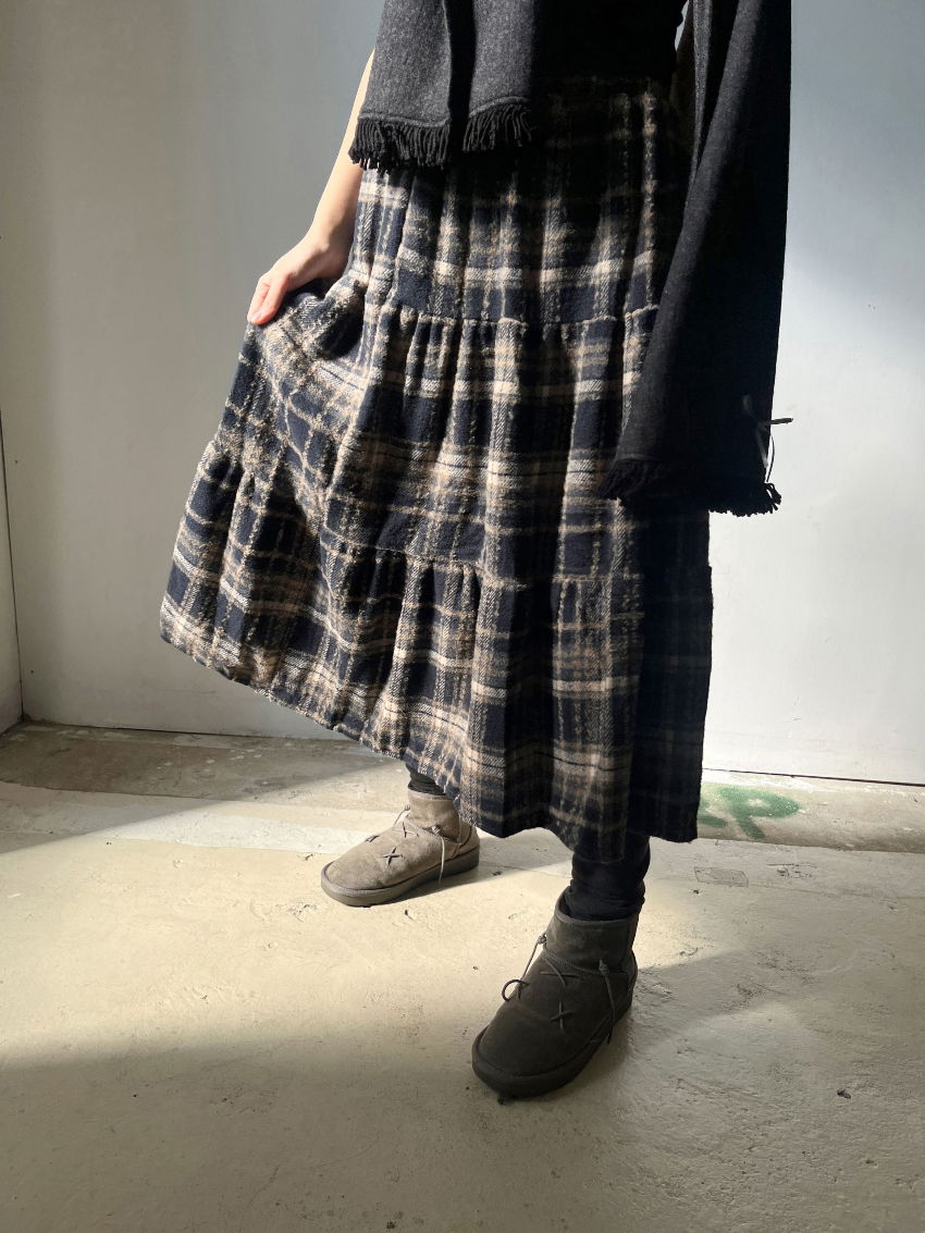 반팔 티셔츠 모델 착용 이미지-S1L27