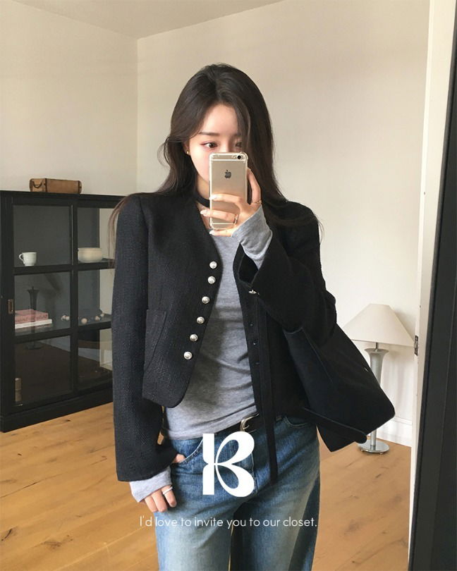 ノーカラータイ付きツイードジャケット