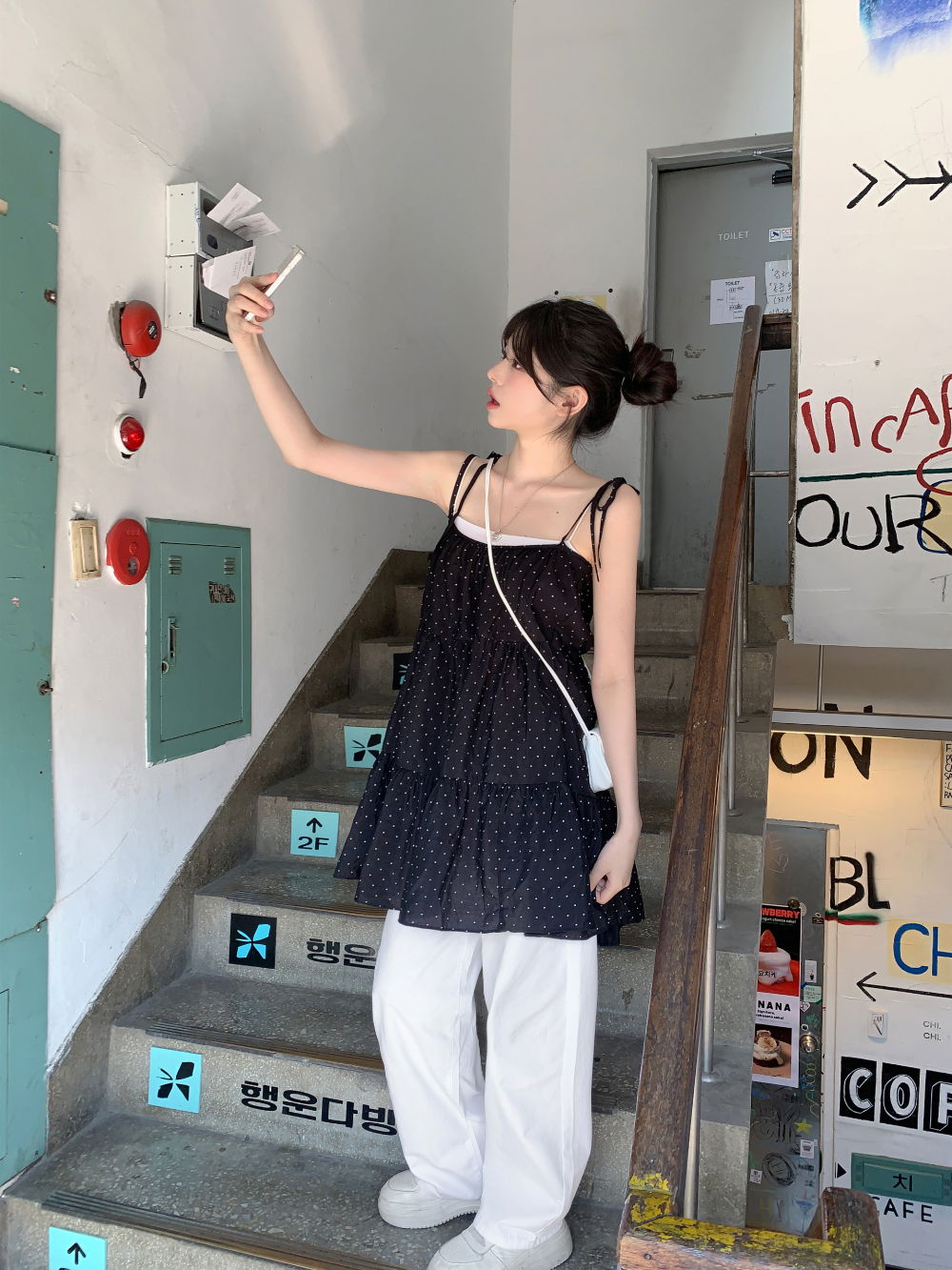 악세사리 모델 착용 이미지-S3L2