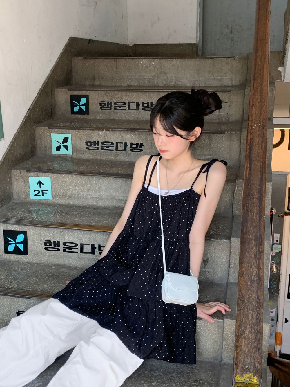 악세사리 모델 착용 이미지-S3L6