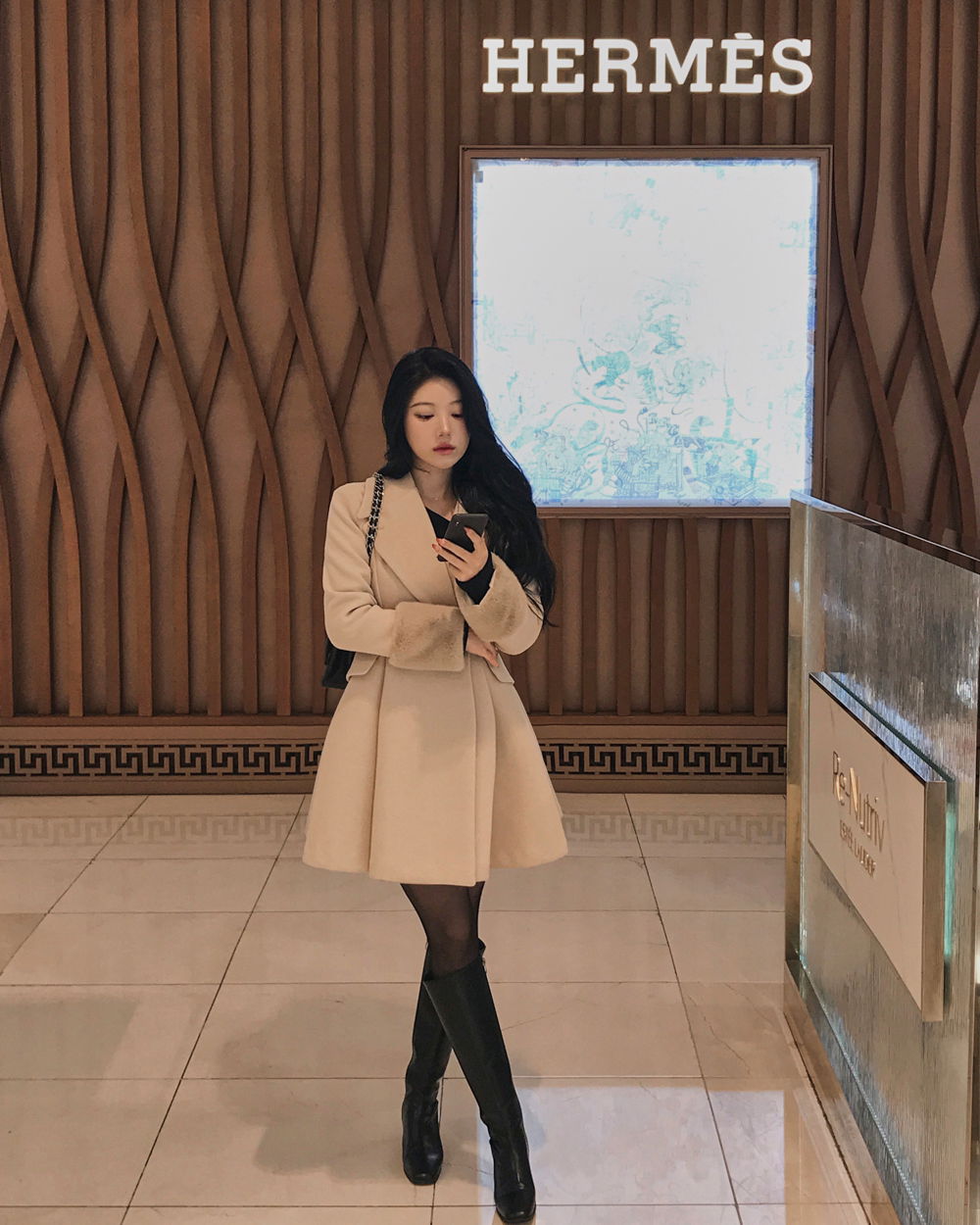 코트 모델 착용 이미지-S1L89