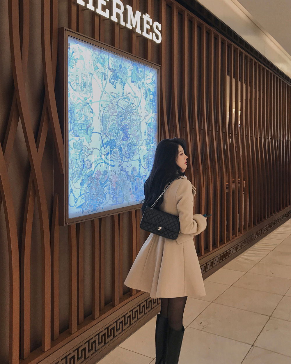 코트 모델 착용 이미지-S1L84