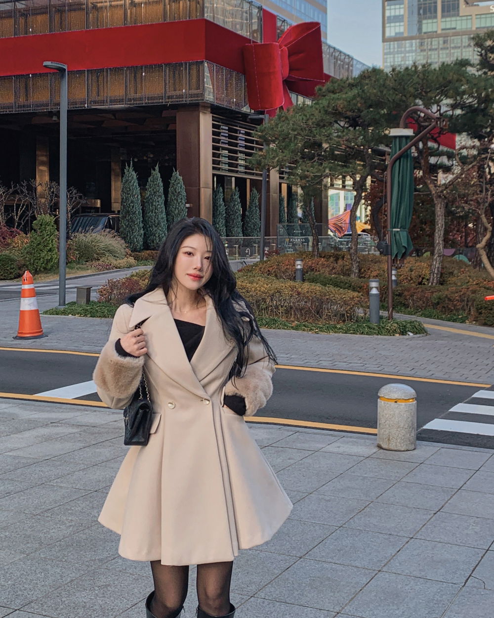 코트 모델 착용 이미지-S1L99