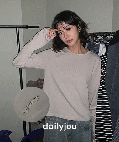 Glint embroidery long-sleeve t-shirt