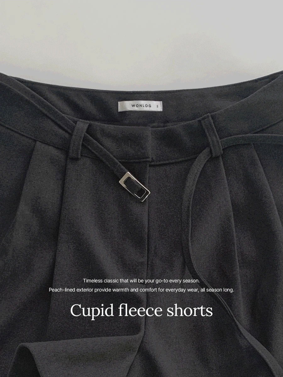 ショートパンツ