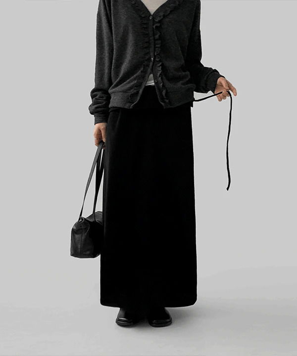 메리스 벨벳 셔링 롱 스커트