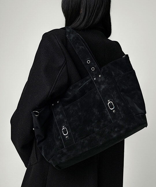 래터츠 페이크 레더 스퀘어 투웨이 백 Faux Leather Square Two-Way Bag