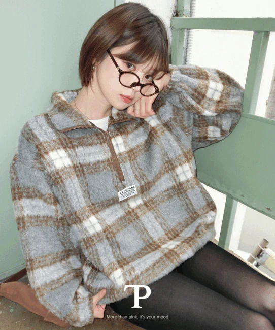 허닌 오버핏 모직 체크 패치 모헤어 아노락 맨투맨 (2color)