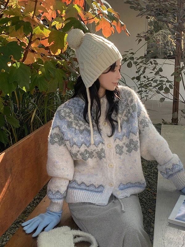 몬티 울 노르딕 라운드 니트 가디건 (3color) (인기상품 배송지연)