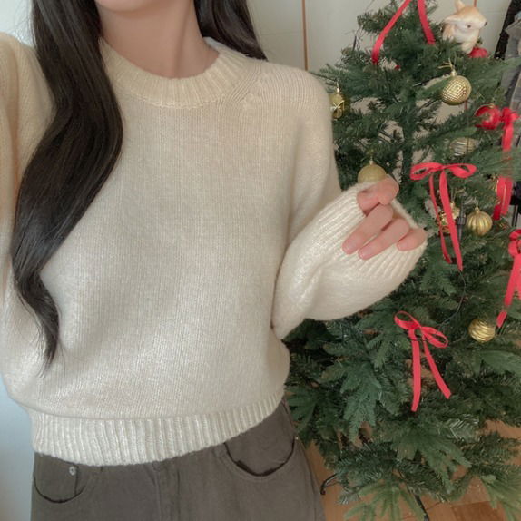 Round Neck & C Wool Box Knitwear