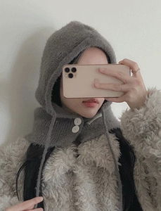 鈕扣巴拉克拉法帽