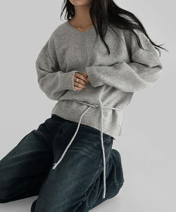 慵懶寬鬆羊毛V領針織毛衣