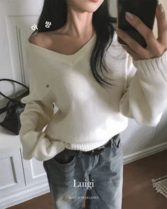 루이지 브이넥 나그랑 시보리 루즈 아방핏 소프트 긴팔 니트
