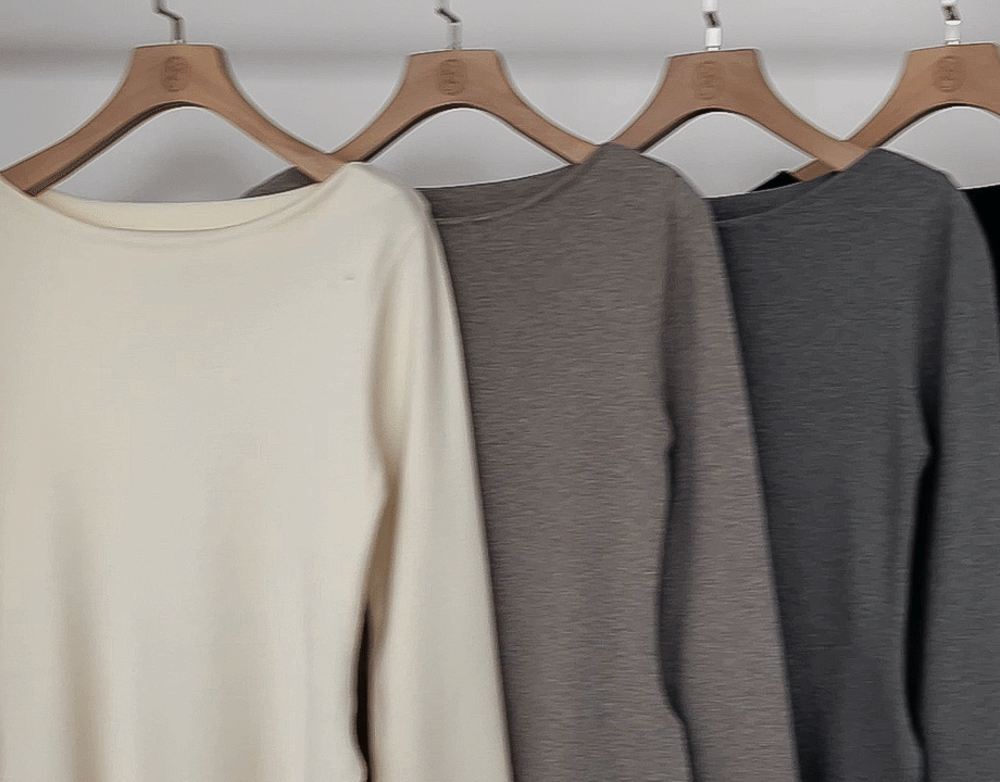 리리앤코 스페린브 보트넥 슬림핏 트임 니트