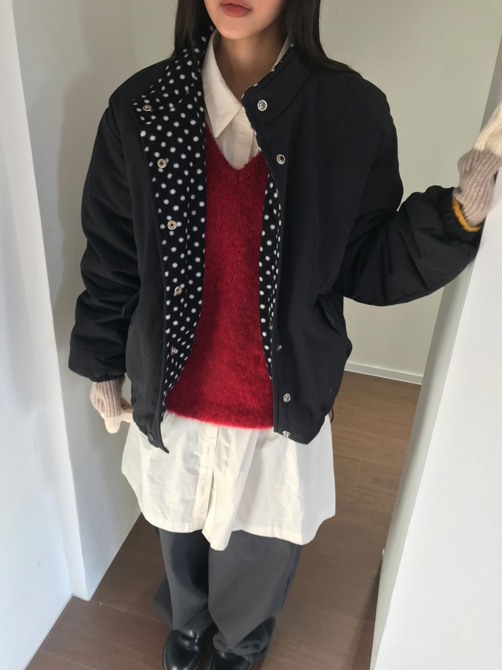 재킷 모델 착용 이미지-S1L16