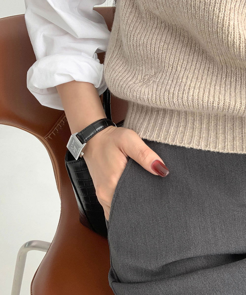 악세사리 모델 착용 이미지-S1L27