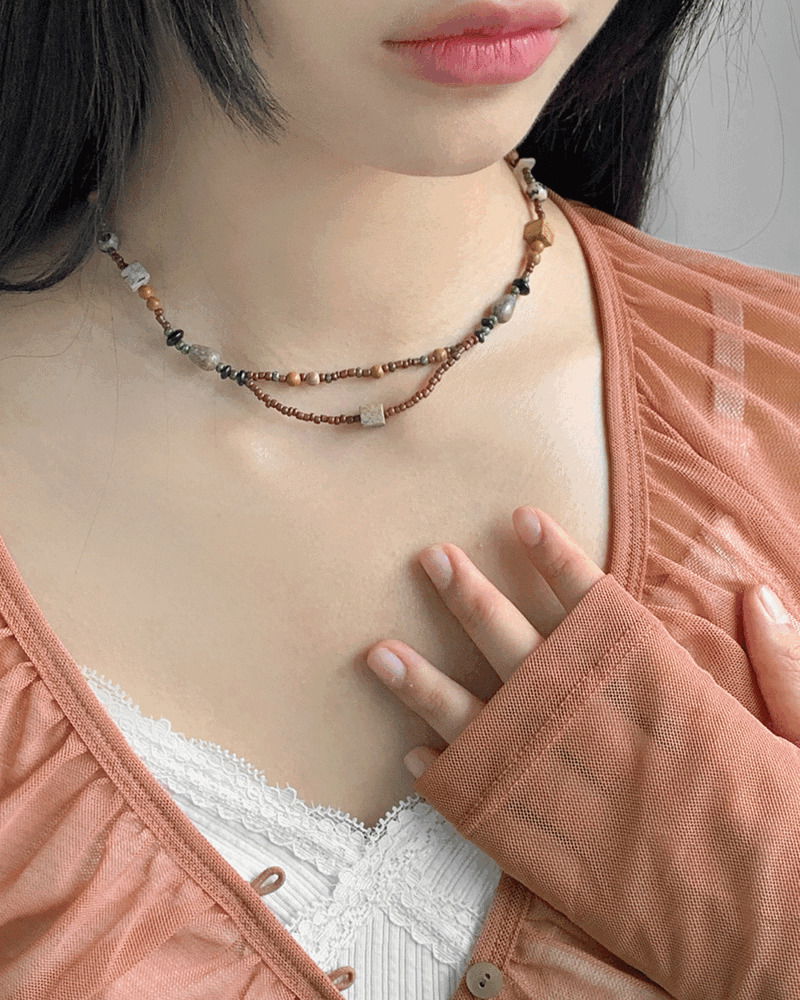 스칼 빈티지 레이어드 비즈 원석 목걸이