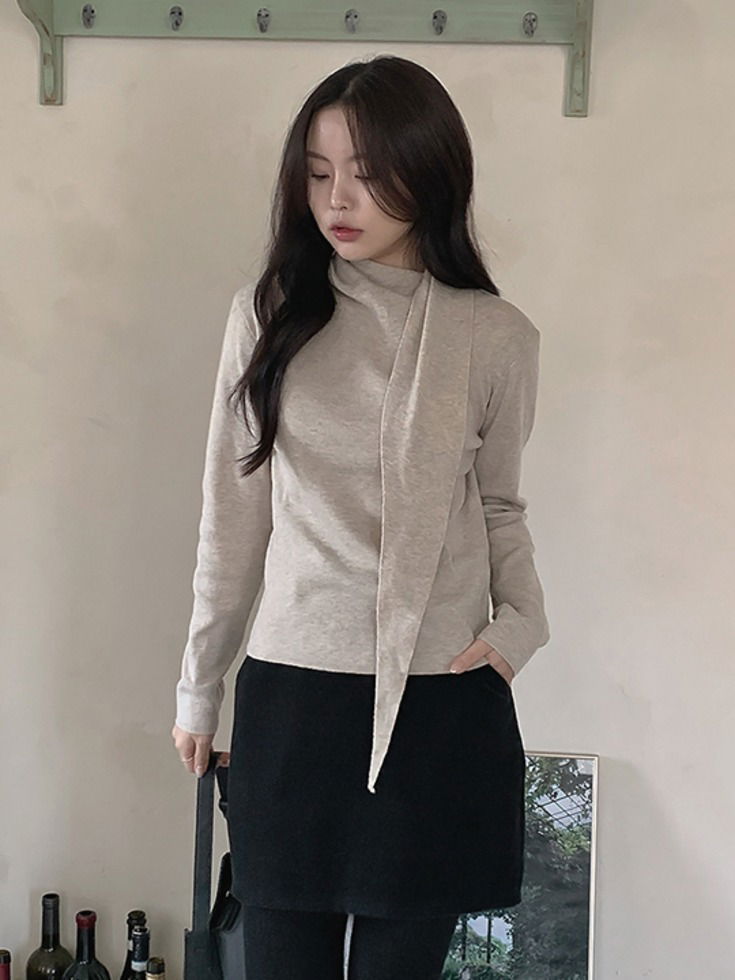 루시렌느 드레이프 머플러 니트