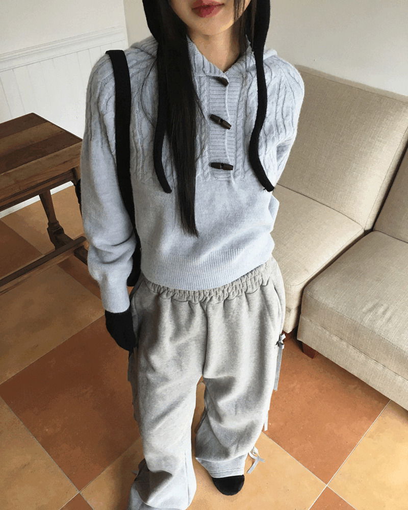 可愛炒年糕扣連帽長袖針織衫