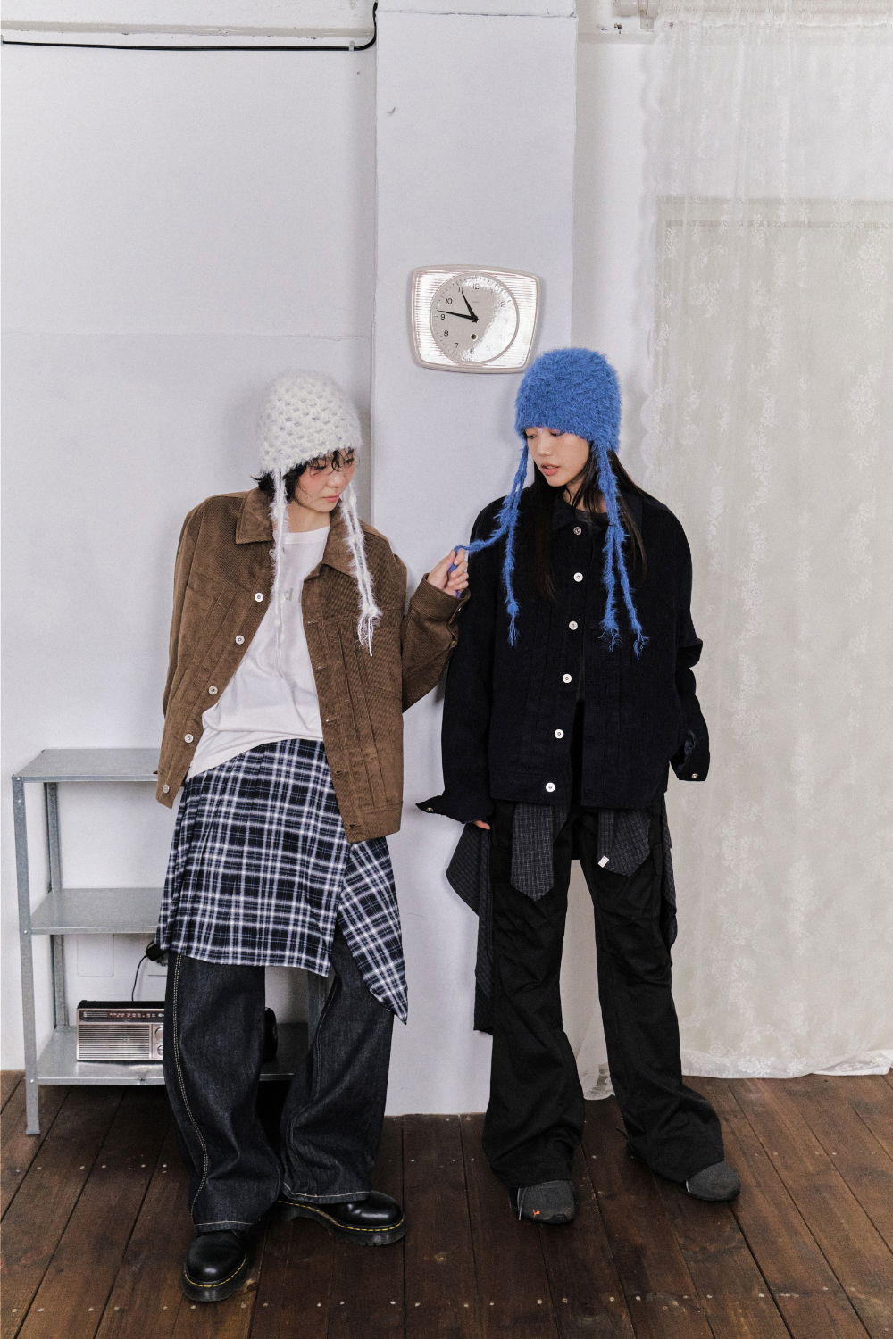 미니 스커트 모델 착용 이미지-S1L5