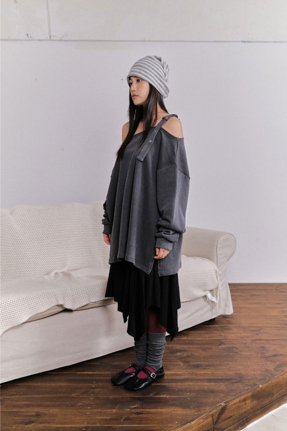 치마 모델 착용 이미지-S1L16