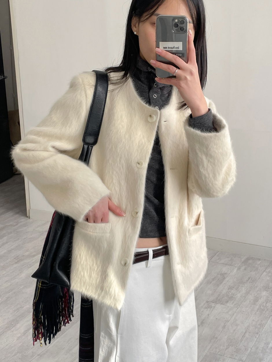 재킷 모델 착용 이미지-S4L17