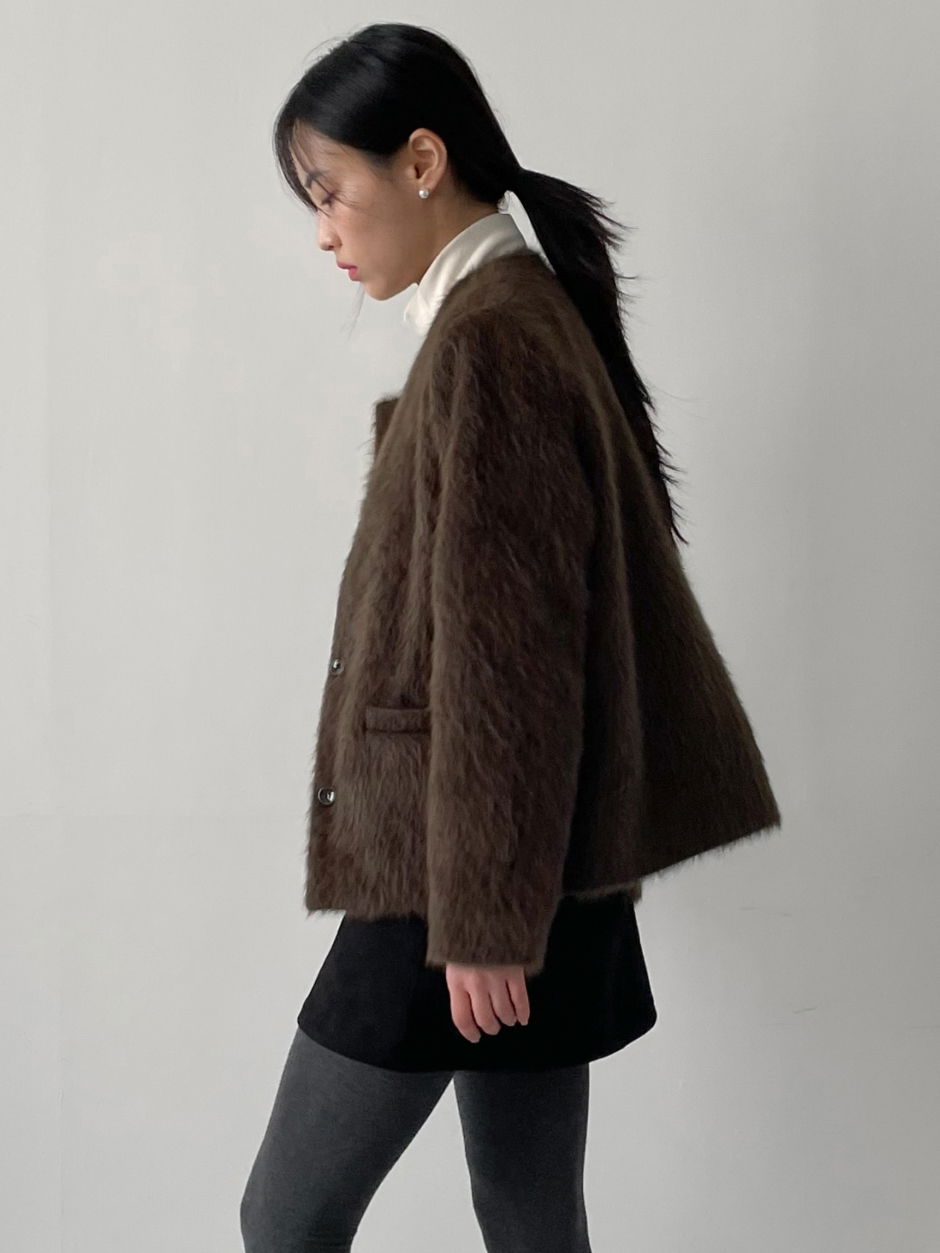 재킷 모델 착용 이미지-S4L46