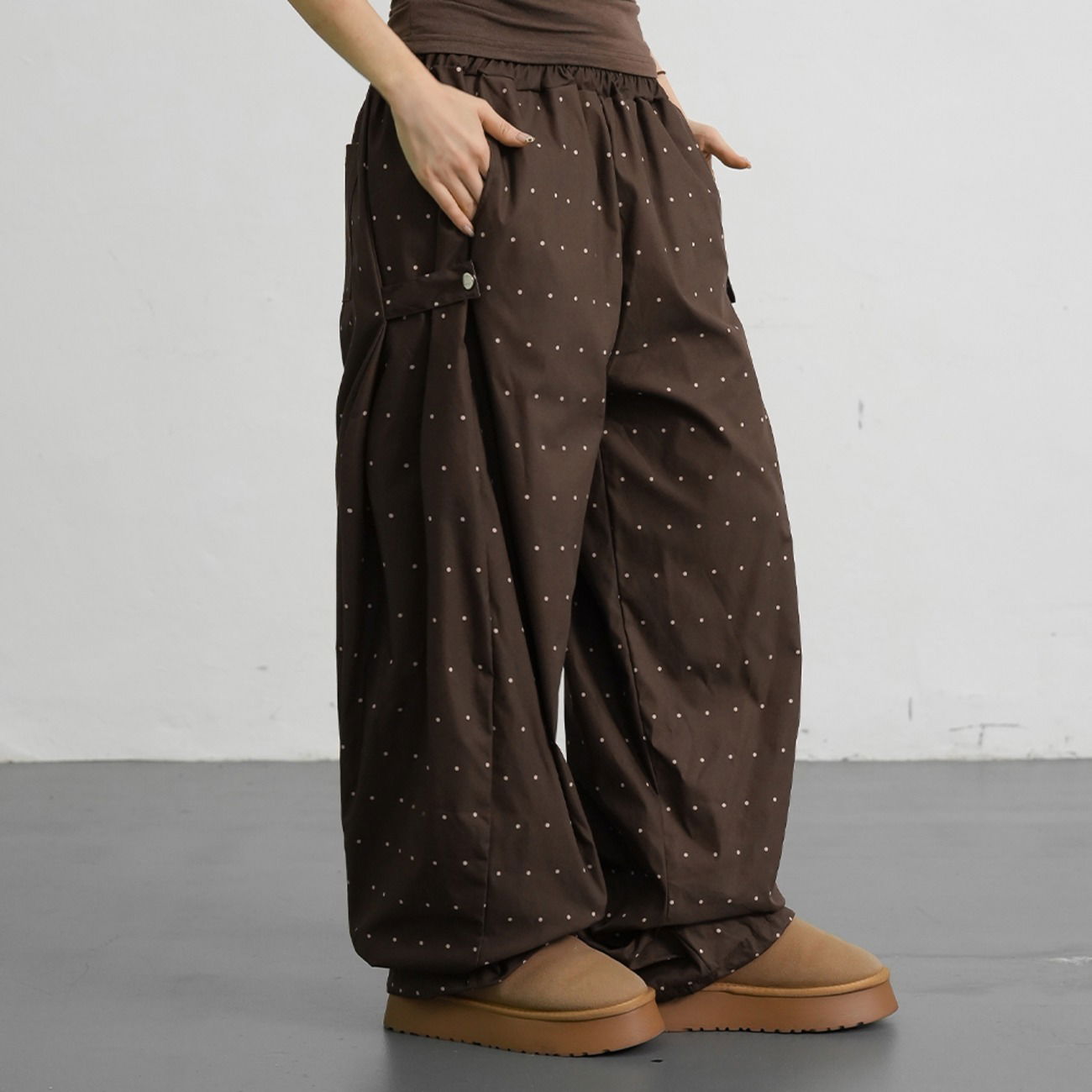 윙카 도트 스냅 와이드팬츠