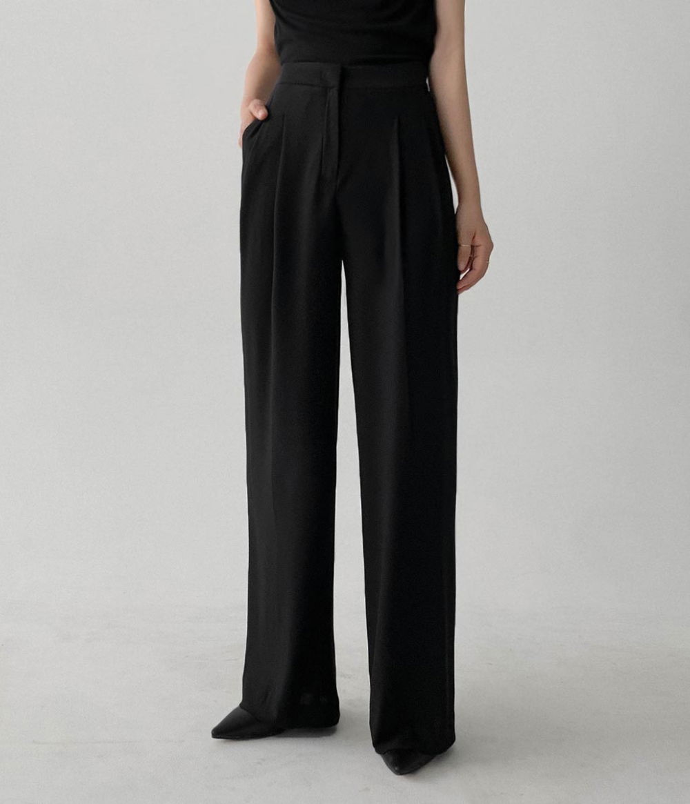 머플러 모델 착용 이미지-S1L38