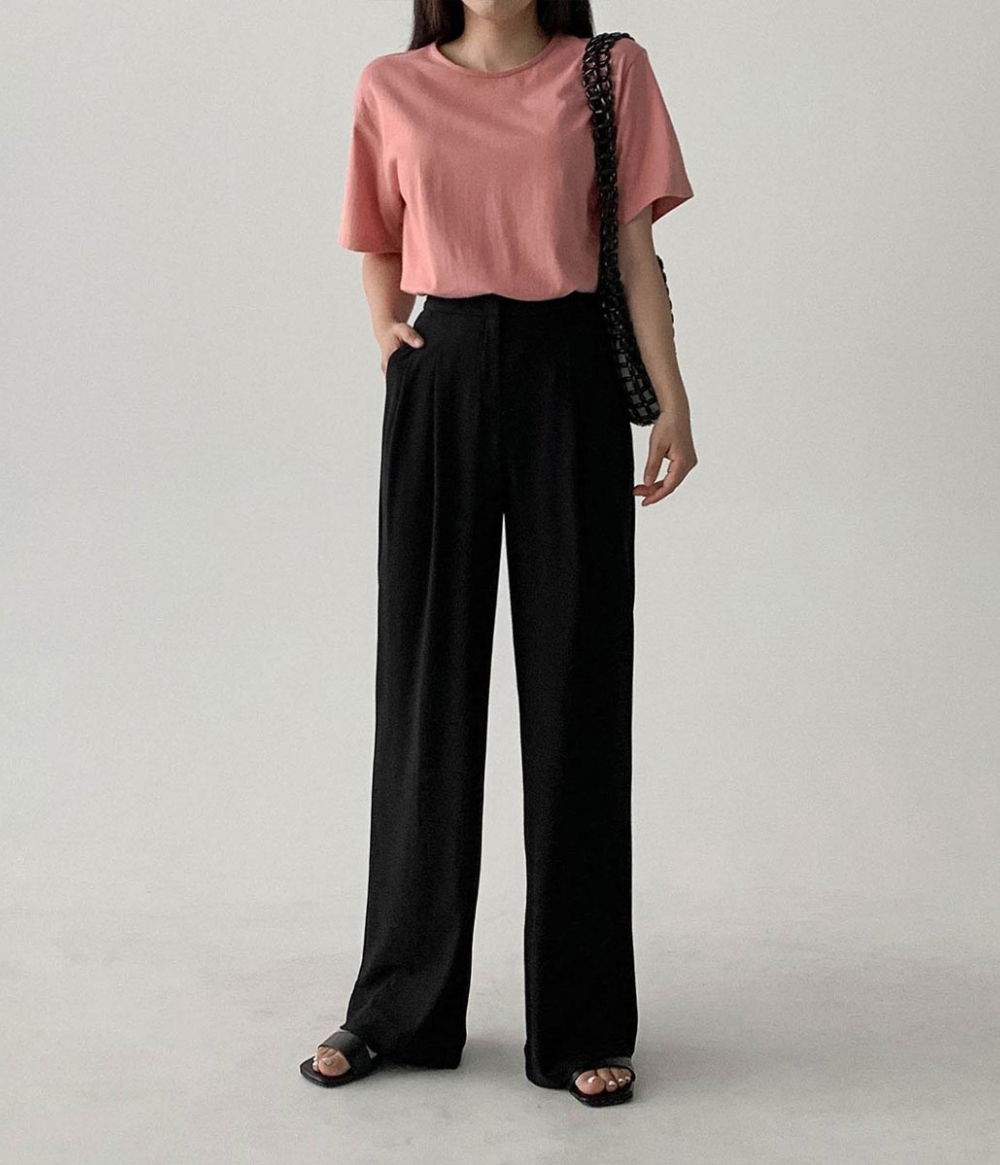 머플러 모델 착용 이미지-S1L55