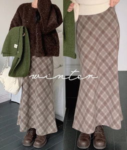 休閒格紋傘擺長裙