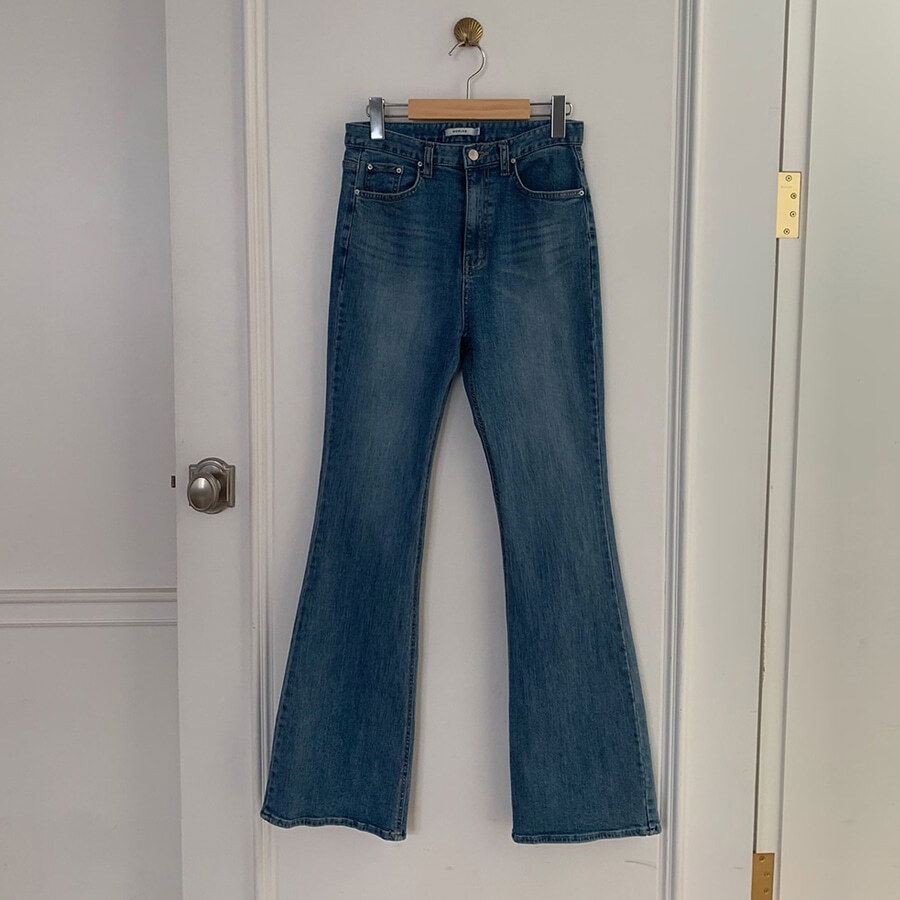 一日必備/初秋風格微喇牛仔褲