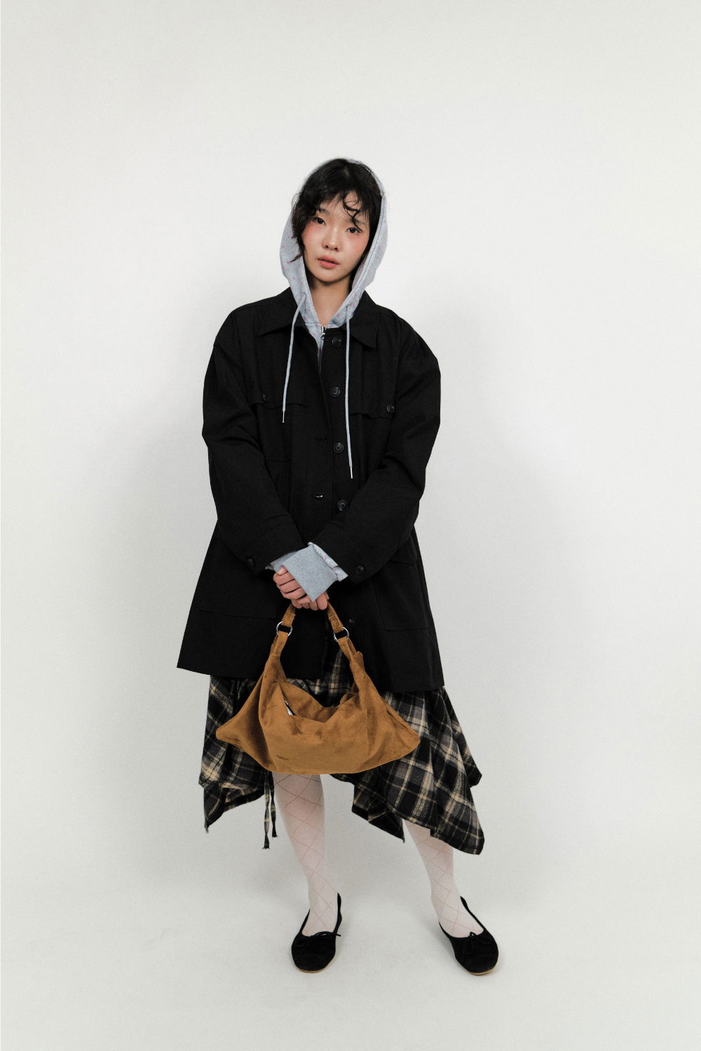 신발 모델 착용 이미지-S6L8